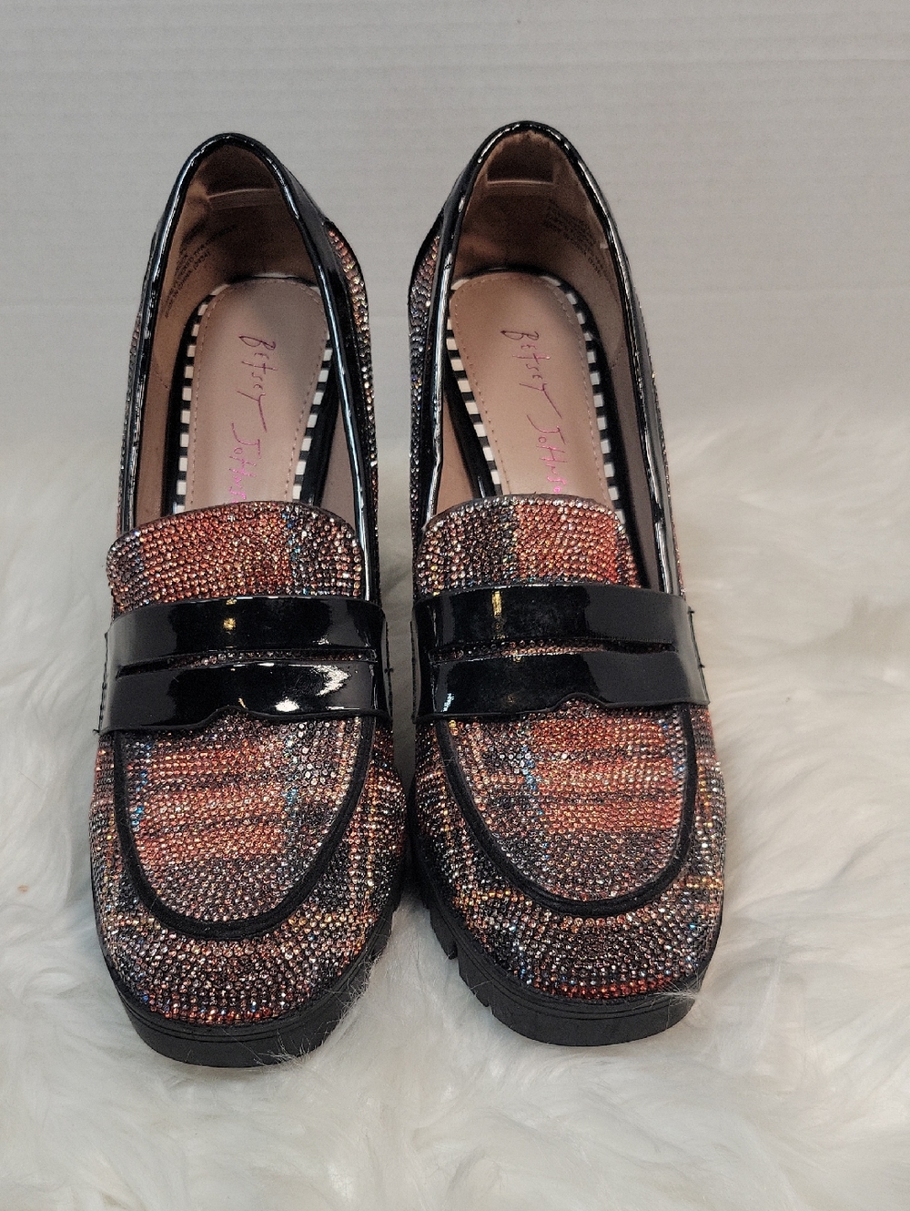 Betsey Johnson Rhinestone Pumps Size 9 Sparkly Platform Slip On Shoes NWOT